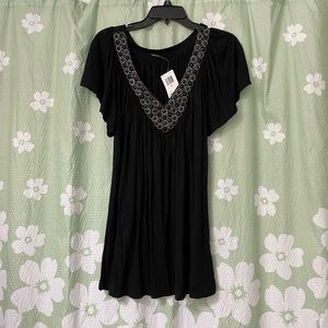 Soprano Ladies top with bead and silver